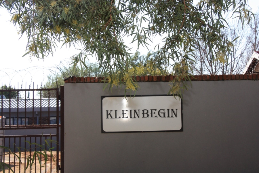 2 Bedroom Property for Sale in Pellissier Free State